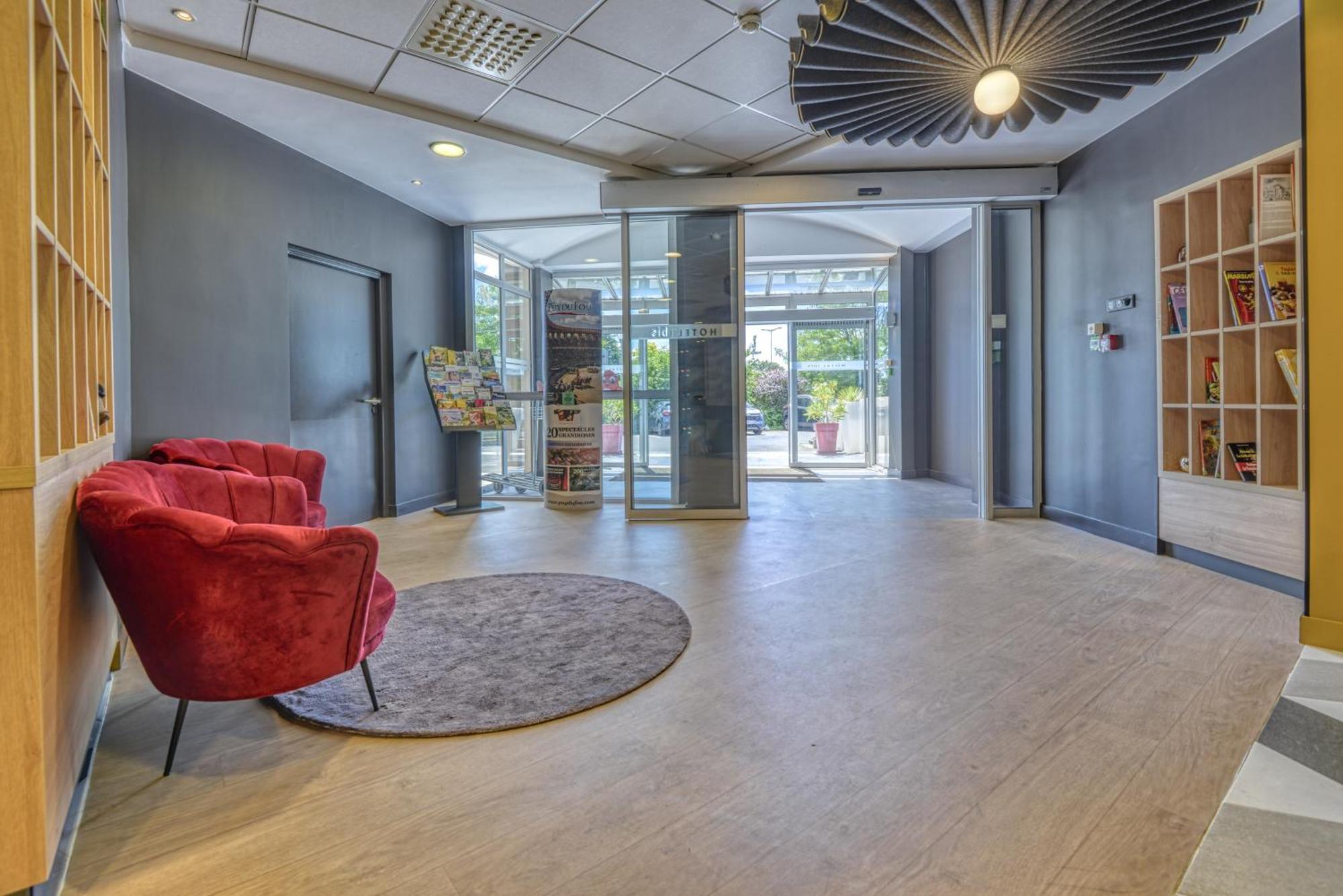 Ibis Cholet Hotell Eksteriør bilde