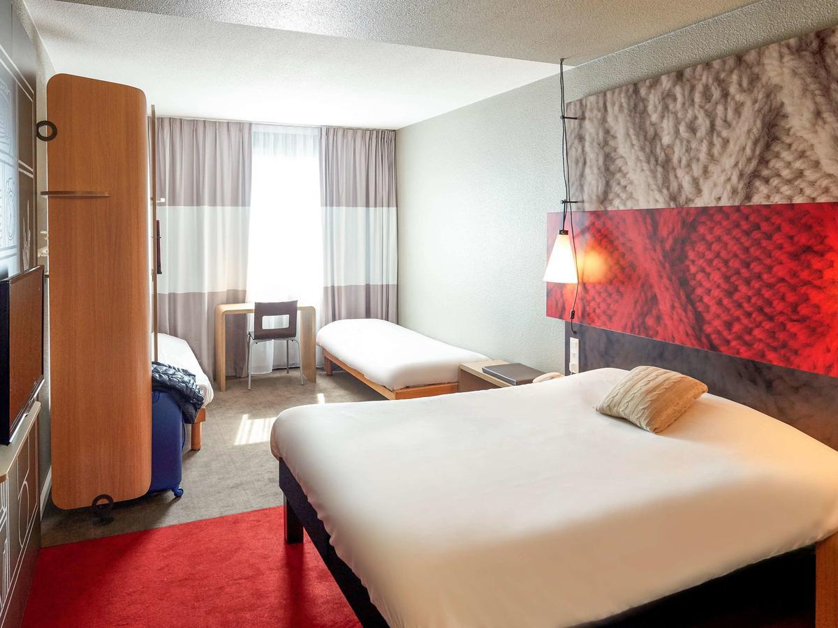 Ibis Cholet Hotell Eksteriør bilde